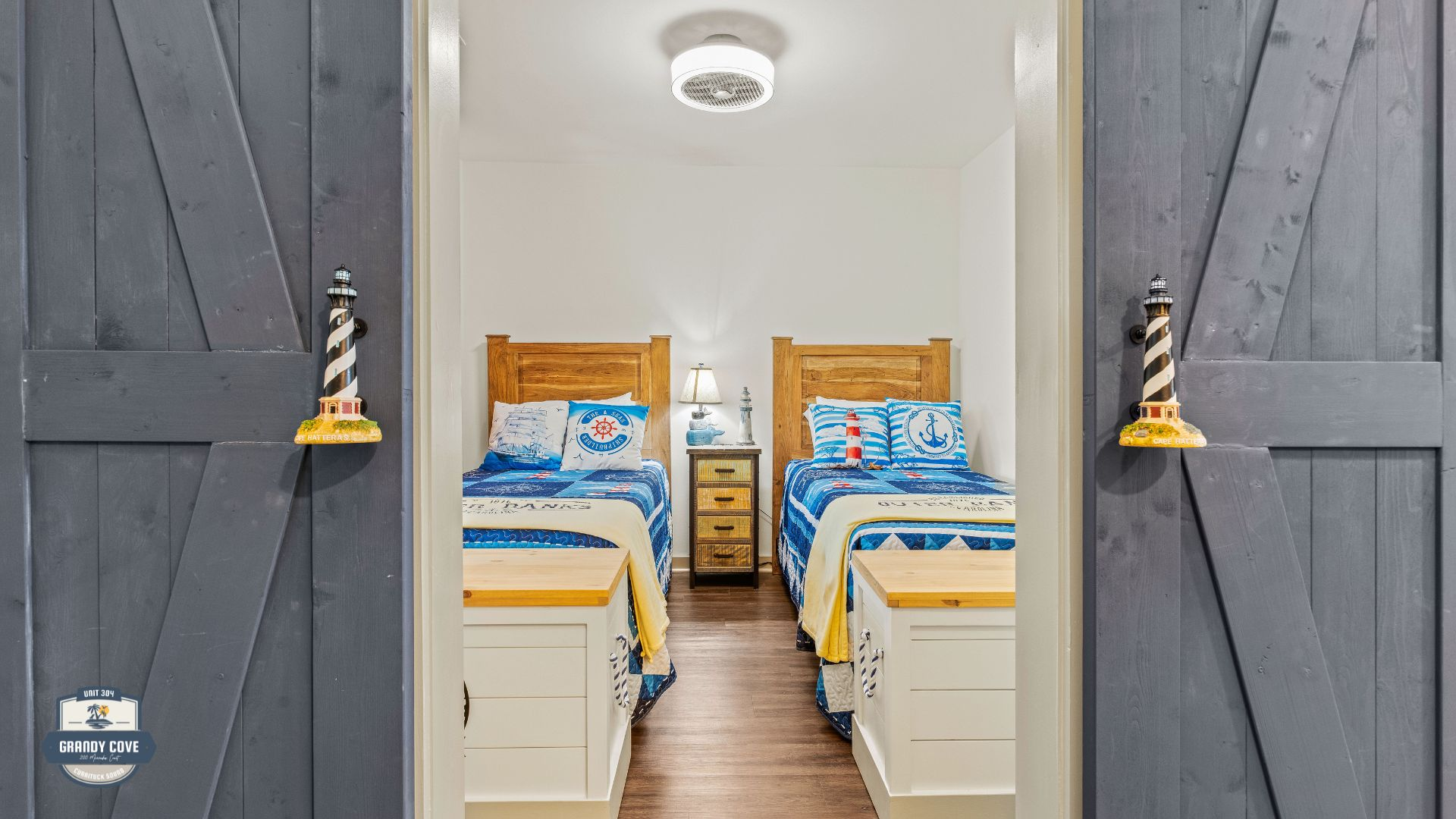 Grandy Cove kitchen and dining